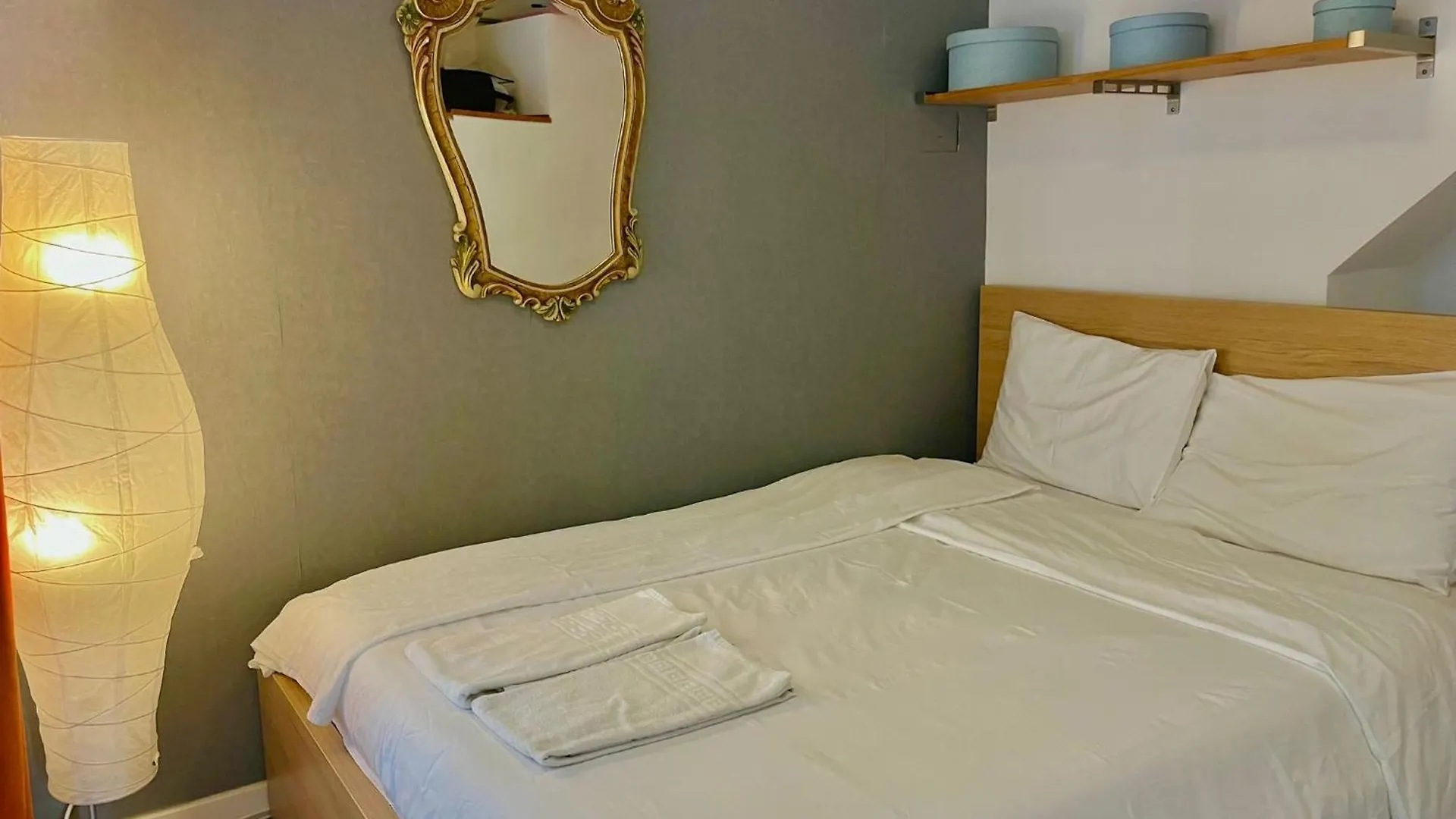 1 Bedroom Apartment - Tv Da Madalena 01 Lisboa 0*,  Portugal