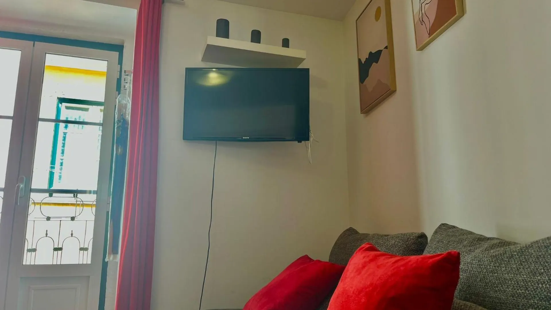 1 Bedroom Apartment - Tv Da Madalena 01 Lisboa Portugal